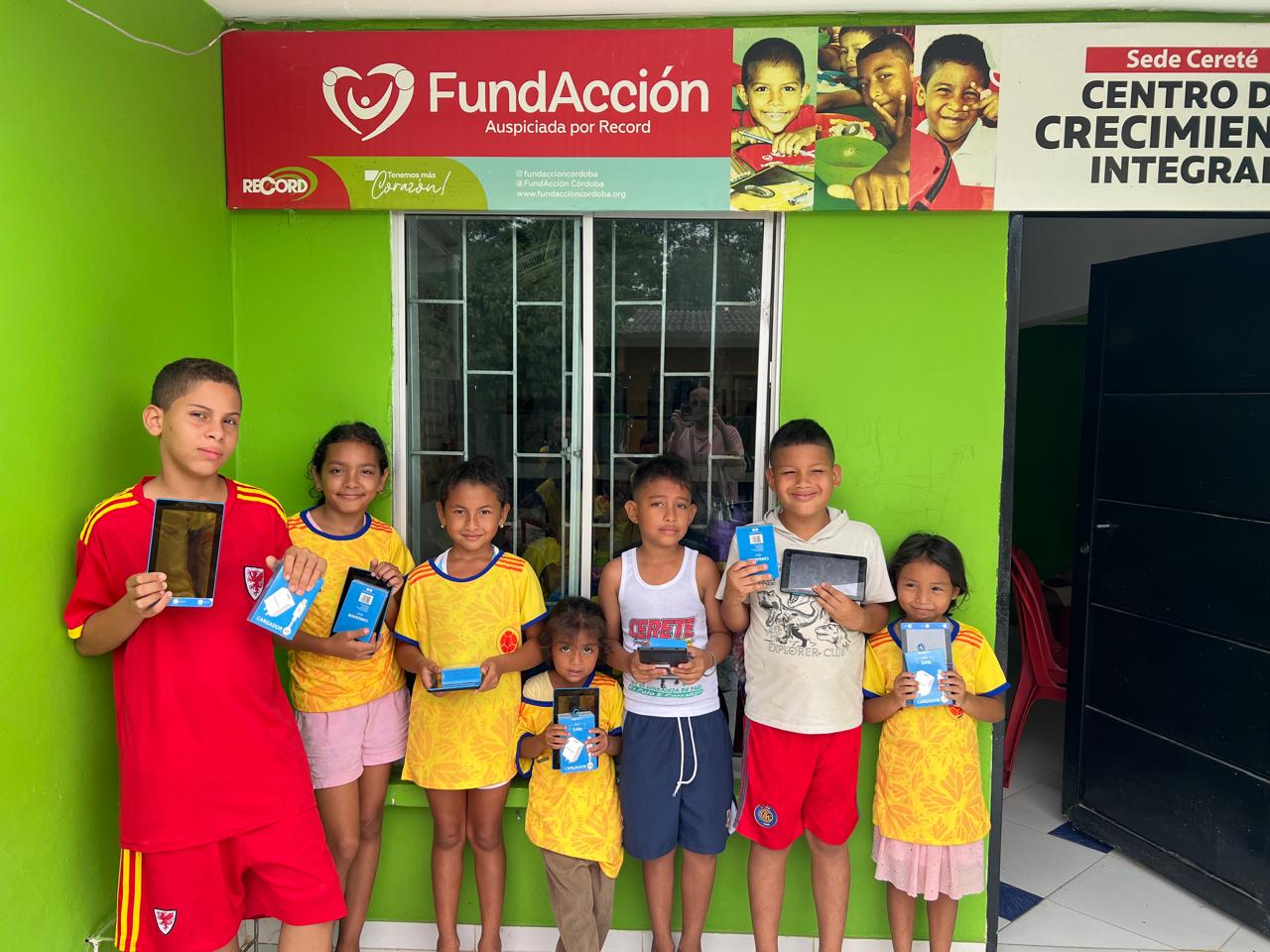 SEGUIMOS CONSTRUYENDO OPORTUNIDADES PARA NUESTROS NIÑOS Y NIÑAS