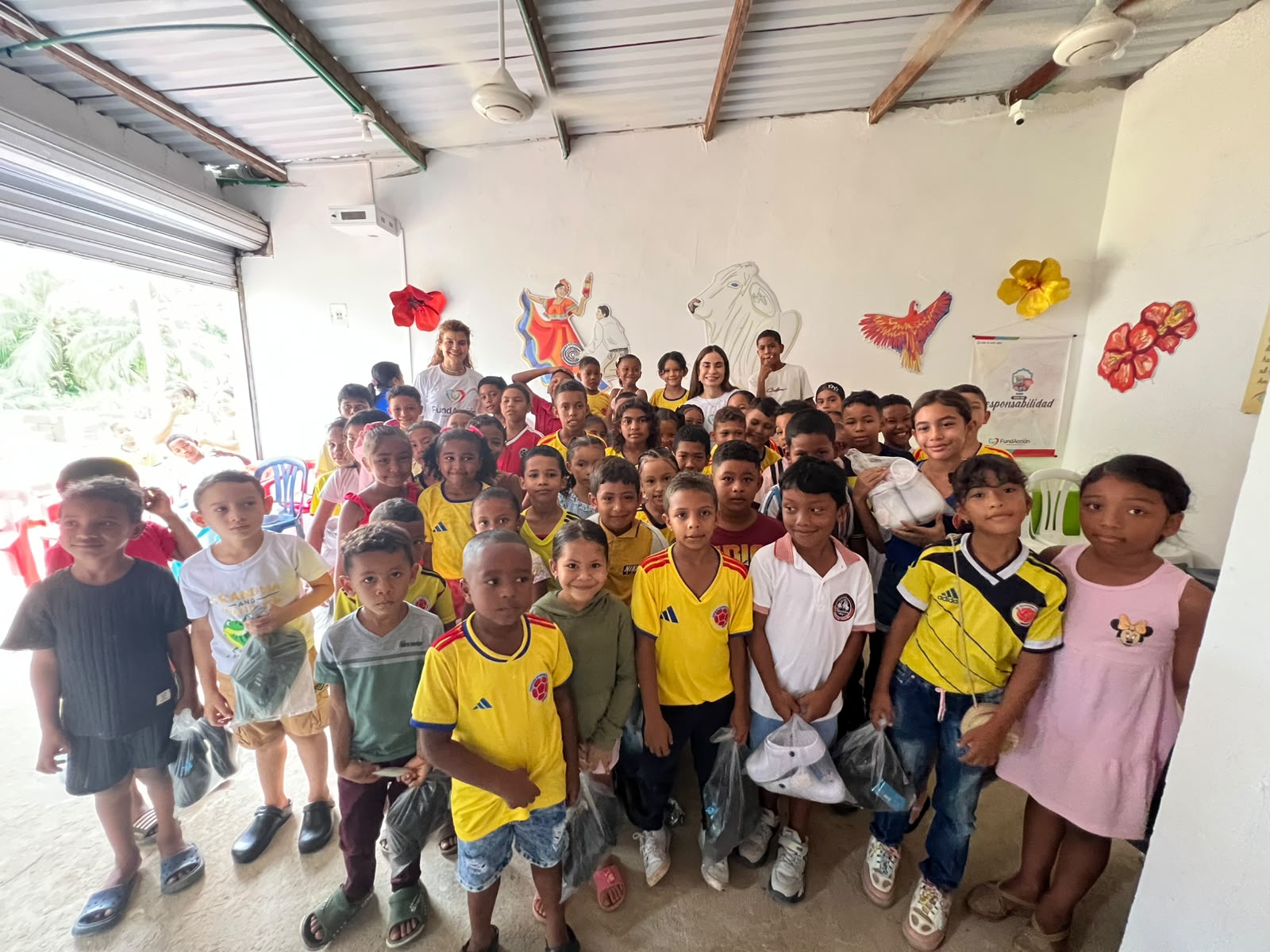 CADA DONACIÓN DEJA HUELLAS DE ESPERANZA